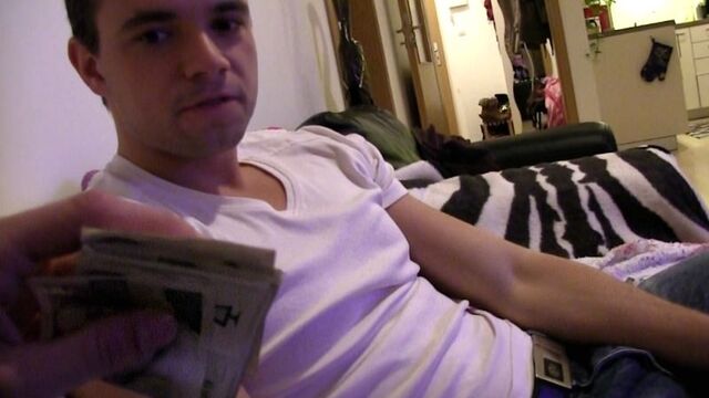 Bigstr - Amateur gets fucked in POV