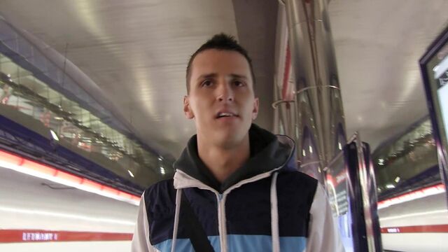 Bigstr - Amateur hottie fucked in the middle of a field