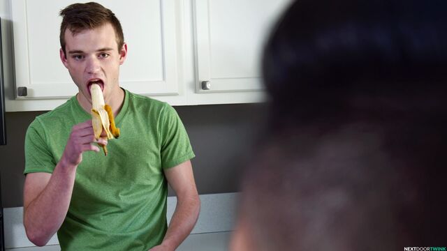 Nextdoor Twink - Scott Finn and Zayn Parker enjoying bareback ass fucking