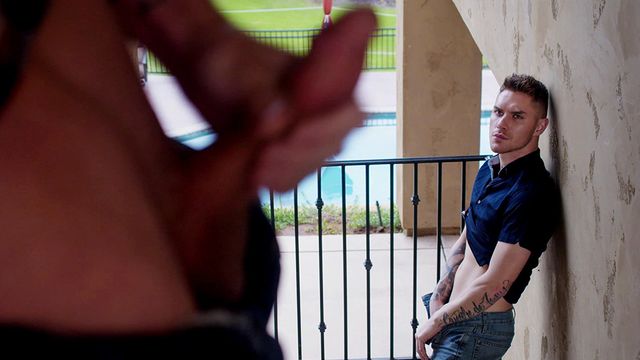 Nextdoor Raw - Strangers Zak Bishop and Ryan Jordan enjoy a hot fuck sesh