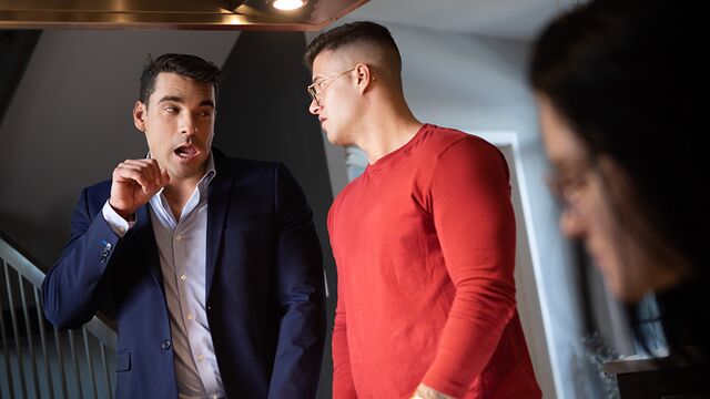 Men.Com - Sneaky realtor love with Clark Delgaty and Presley Scott