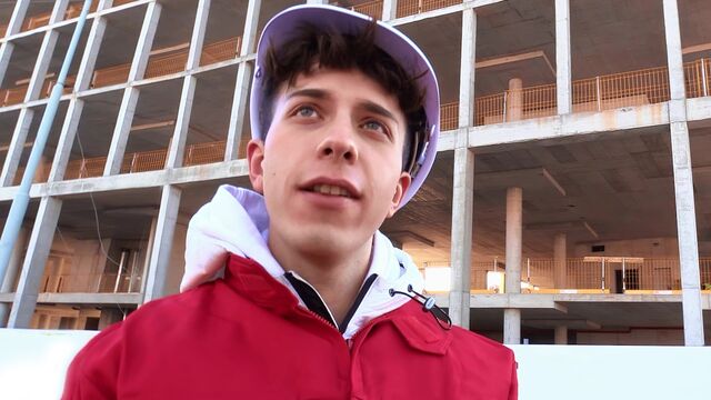 Bigstr - Kinky construction  hottie gets his tight bum fucked in POV