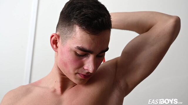 Eastboys - Emilion Reynolds flexing as he flaunts that body