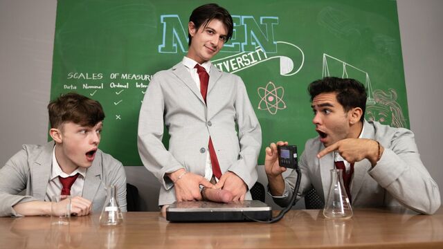 Men.Com - Morgxn Thicke's office is the perfect place for fucking