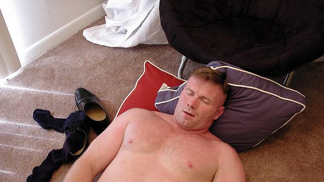 Men Over 30 - Mark the horned-up stud showing what he can do today