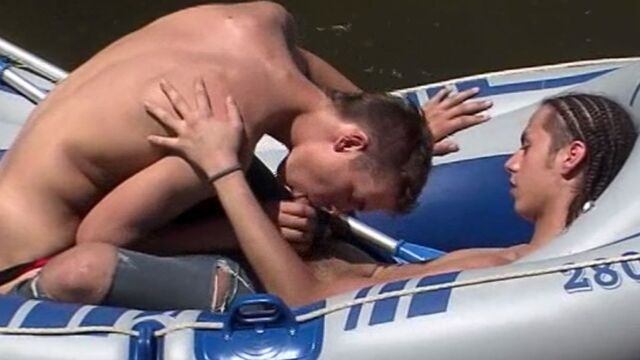 Staxus - Nikandro Sideropulos and Pablo Totti fuck by the water