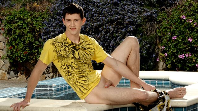 Nextdoor Male - 22-year-old hottie Nate Kennedy jacking off real fast