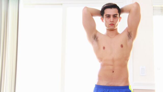 Gay Room - Ryan Tyler working out before hard sex with Jacob Ladder