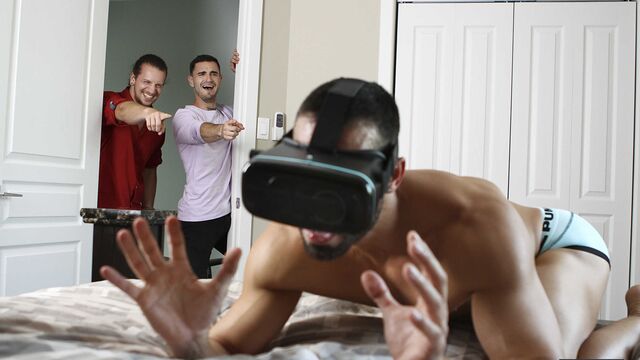 Men.Com - William Seed enjoying D.O.'s derriere in Virtual Reality
