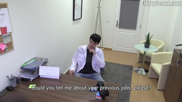 Bigstr - Scrawny hottie jerking off in an office chair