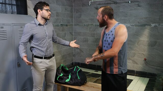 Cock Virgins - Dustin Steele motivates lazy Angel Ventura with gay sex