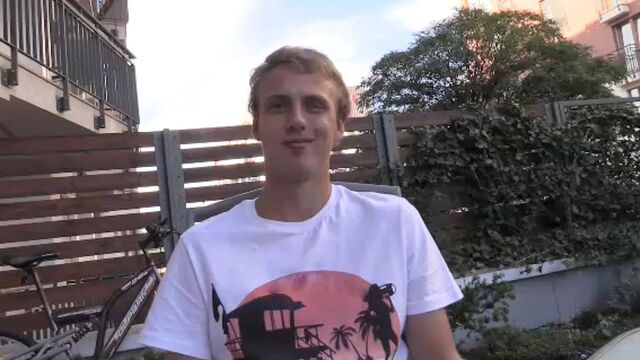 Bigstr - Shy Czech hottie banged in exchange for cash