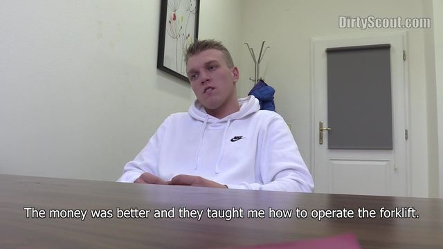 Bigstr - Beefy dude with a bubble butt gets fucked from behind