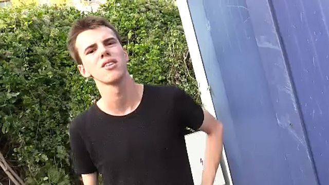 Bigstr - Student sells anal virginity in an amateur video