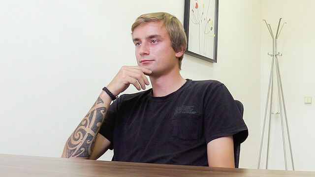 Bigstr - Playful homosexual riding dick in reverse cowgirl