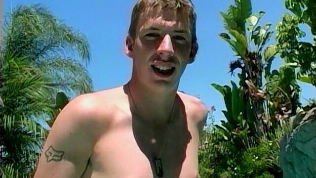 Gay Life Network - Dave Michaels grabs himself by the cock to get off