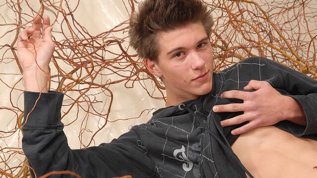 Eastboys - Adam Johnson wants to jerk off and spill that seed