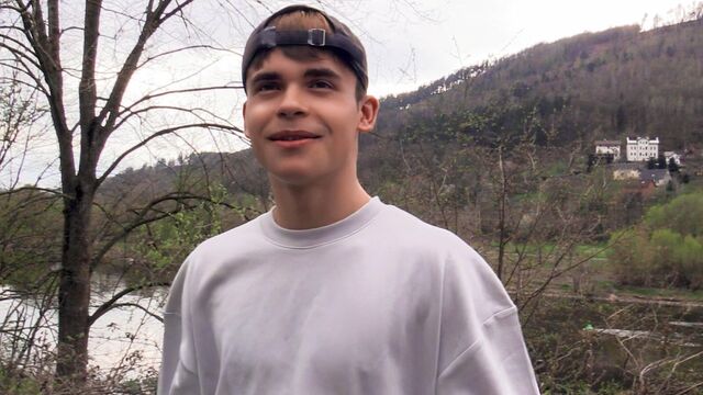 Bigstr - Czech bus bang with two horny studs who get off