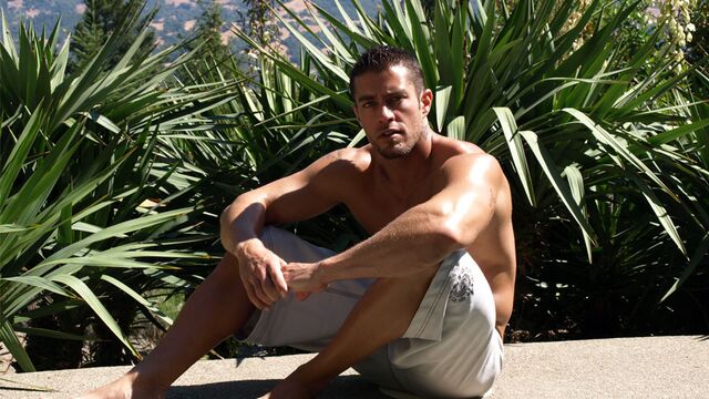 Nextdoor Studios - Sunny day masturbation session from hunky Cody Cummings