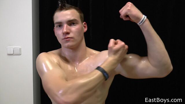 Eastboys - Eric Ingram is slim but really strong, too