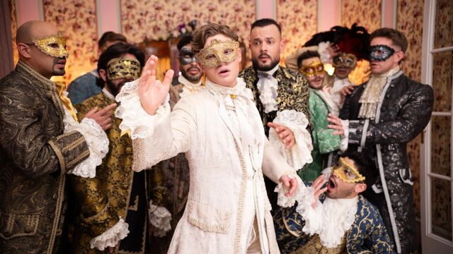 Men.Com - John Brachalli gets it on with two more sensational dudes