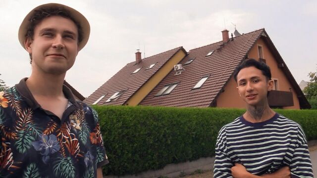 Bigstr - Summer day threesome in Czechia (POV action!)