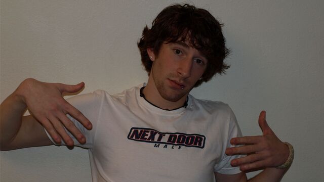 Nextdoor Male - Tyson goes solo to showcase his brilliant boner
