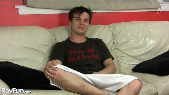 BoyFun - Jaycee Angel wants to screw his own asshole