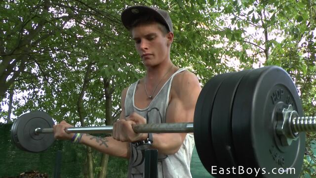 Eastboys - Alexander Dorch is ready to expose his hardness