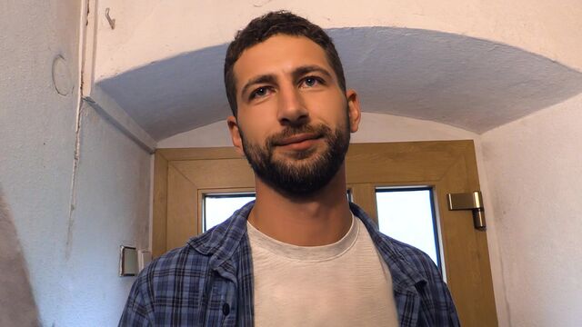 Bigstr - Strong Czech hottie wants to ride that hard cock