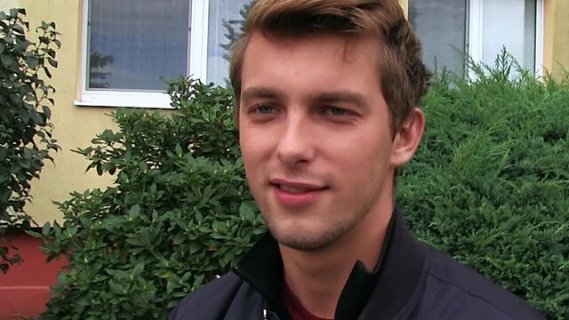 Bigstr - Amateur pretty boy gets rammed in the bum DEEPER