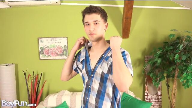 BoyFun - Joseph Sinclair makes his sexual intentions pretty clear