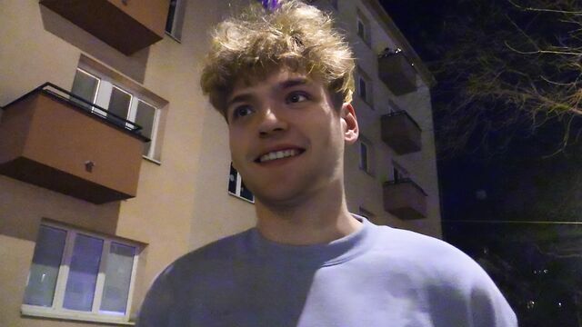 Bigstr - Beeefy blond-haired bitch takes dick in POV