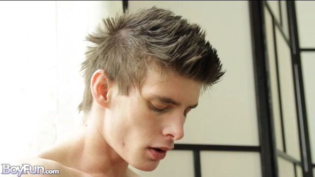 BoyFun - Chose Pradley has a great O-face for y'all