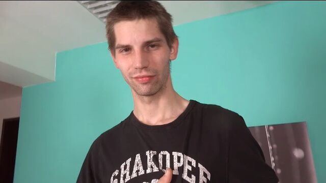 BoyFun - Peter Orteze oozing confidence while jacking off hard