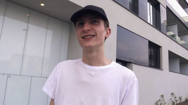 Bigstr - Amateur dudes with big balls enjoying POV fucking