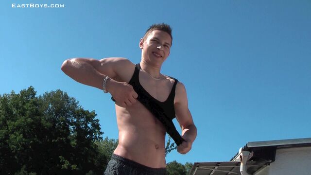 Eastboys - Petr Borek solo session with close-ups of his muscles