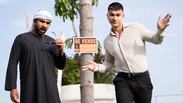Men.Com - Jafar fucks his reatlor brunette bottom, MrDeepVoice