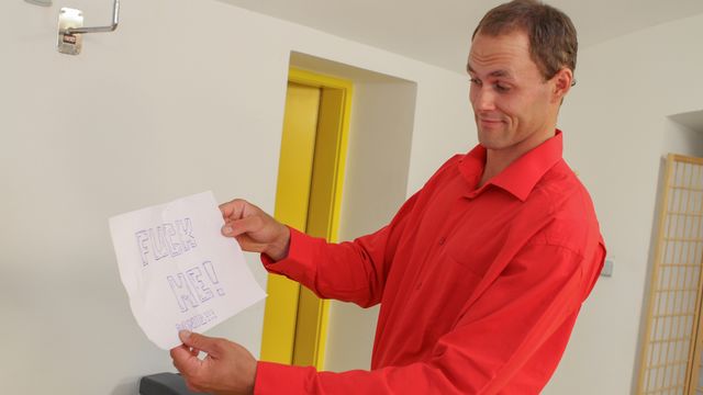 Gay Wire - Hairy booty newcomer barebacking in a casting video