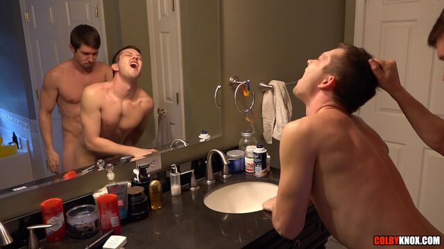 Colby Knox - Quick fuck sesh with Colby Chambers and Mickey Knox