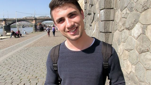 Bigstr - Muscular gay hottie fucking in a kinky old/young porn vid