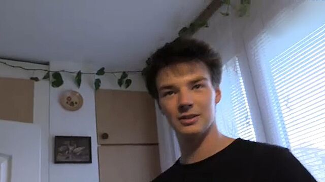 Bigstr - Bathing twink beauty gets fucked hard in the butt (amateur)